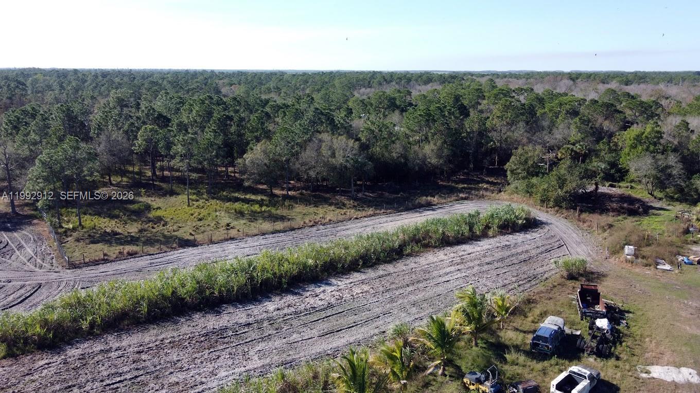   /   sq. ft. $ 2026-04-01 0 Photo