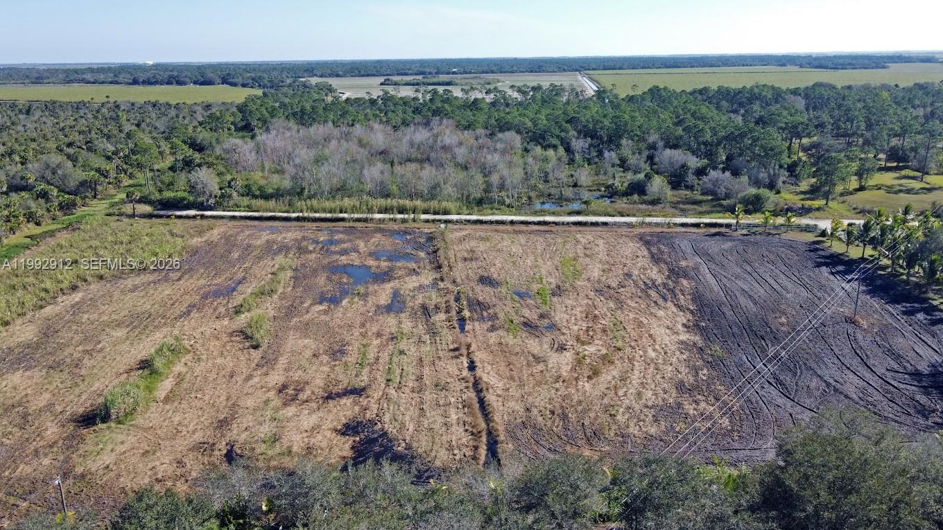   /   sq. ft. $ 2026-04-01 0 Photo