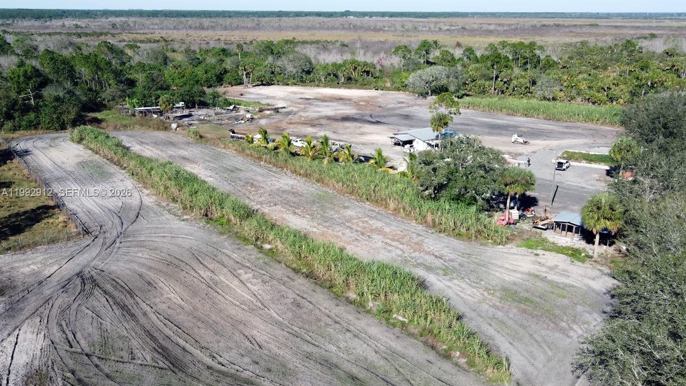   /   sq. ft. $ 2026-04-01 0 Photo