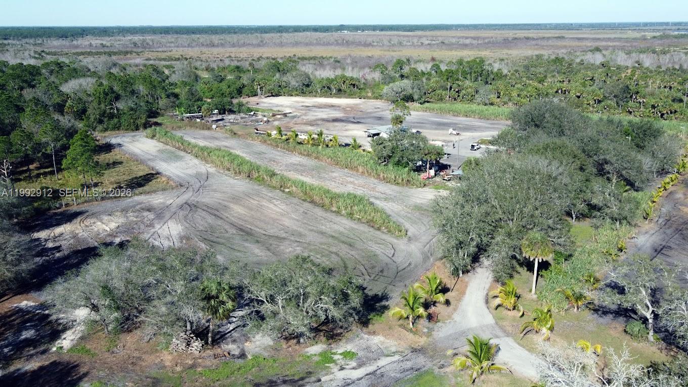   /   sq. ft. $ 2026-04-01 0 Photo