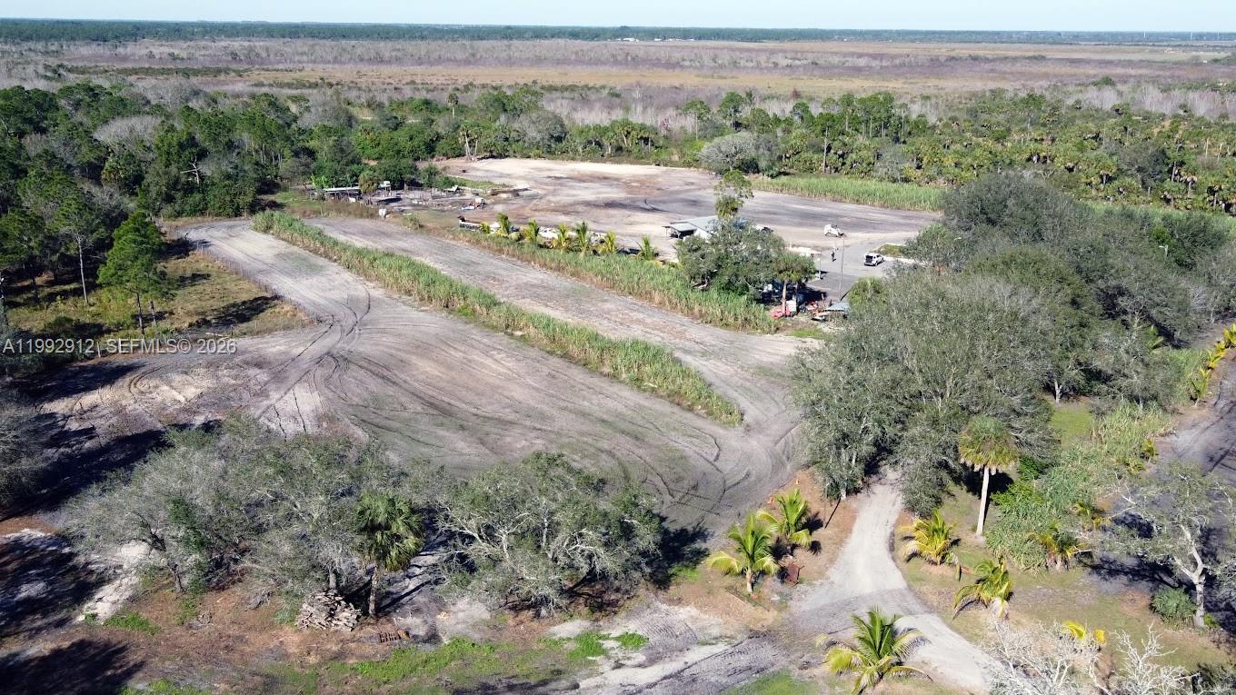   /   sq. ft. $ 2026-04-01 0 Photo