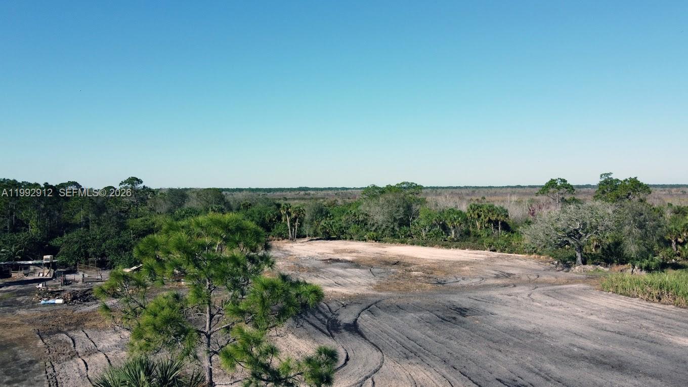   /   sq. ft. $ 2026-04-01 0 Photo