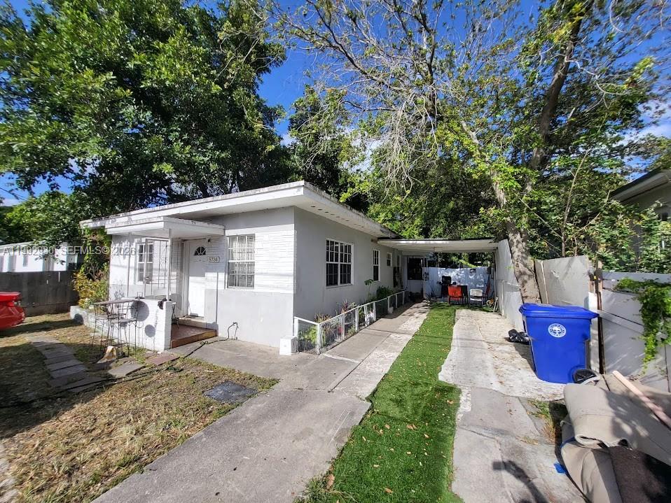   /  1236 sq. ft. $ 2026-04-01 0 Photo