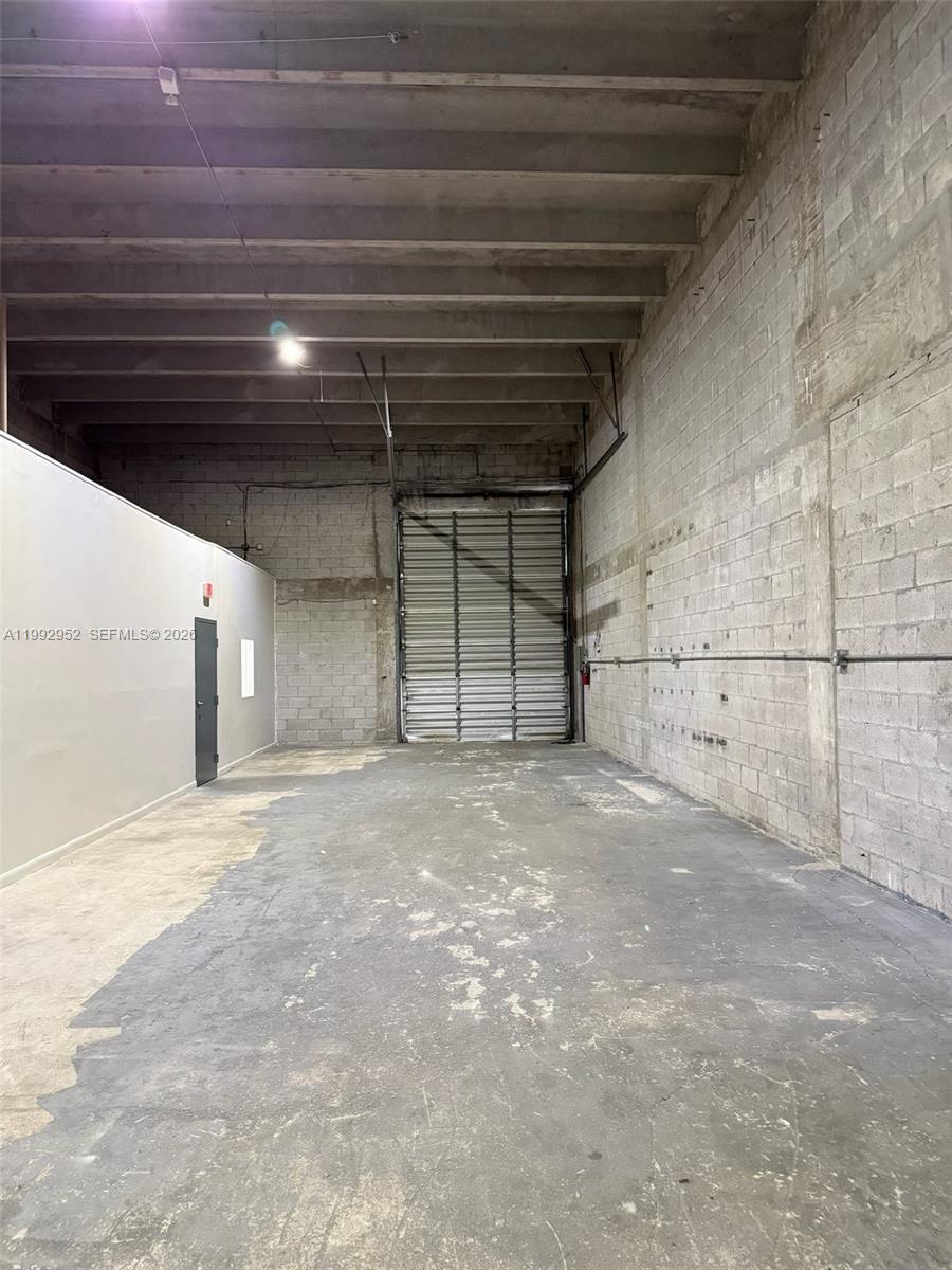   /   sq. ft. $ 2026-04-01 0 Photo