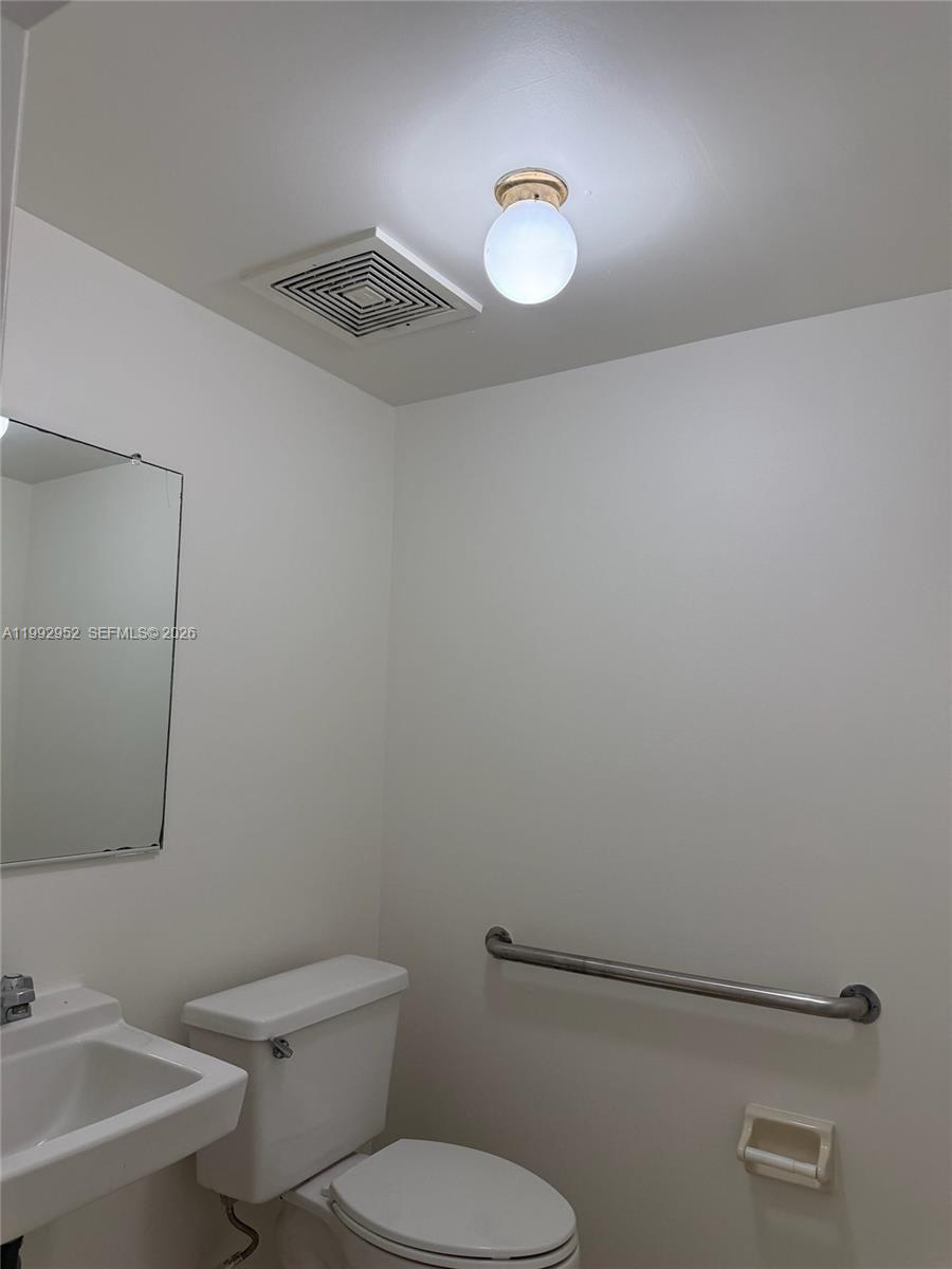   /   sq. ft. $ 2026-04-01 0 Photo