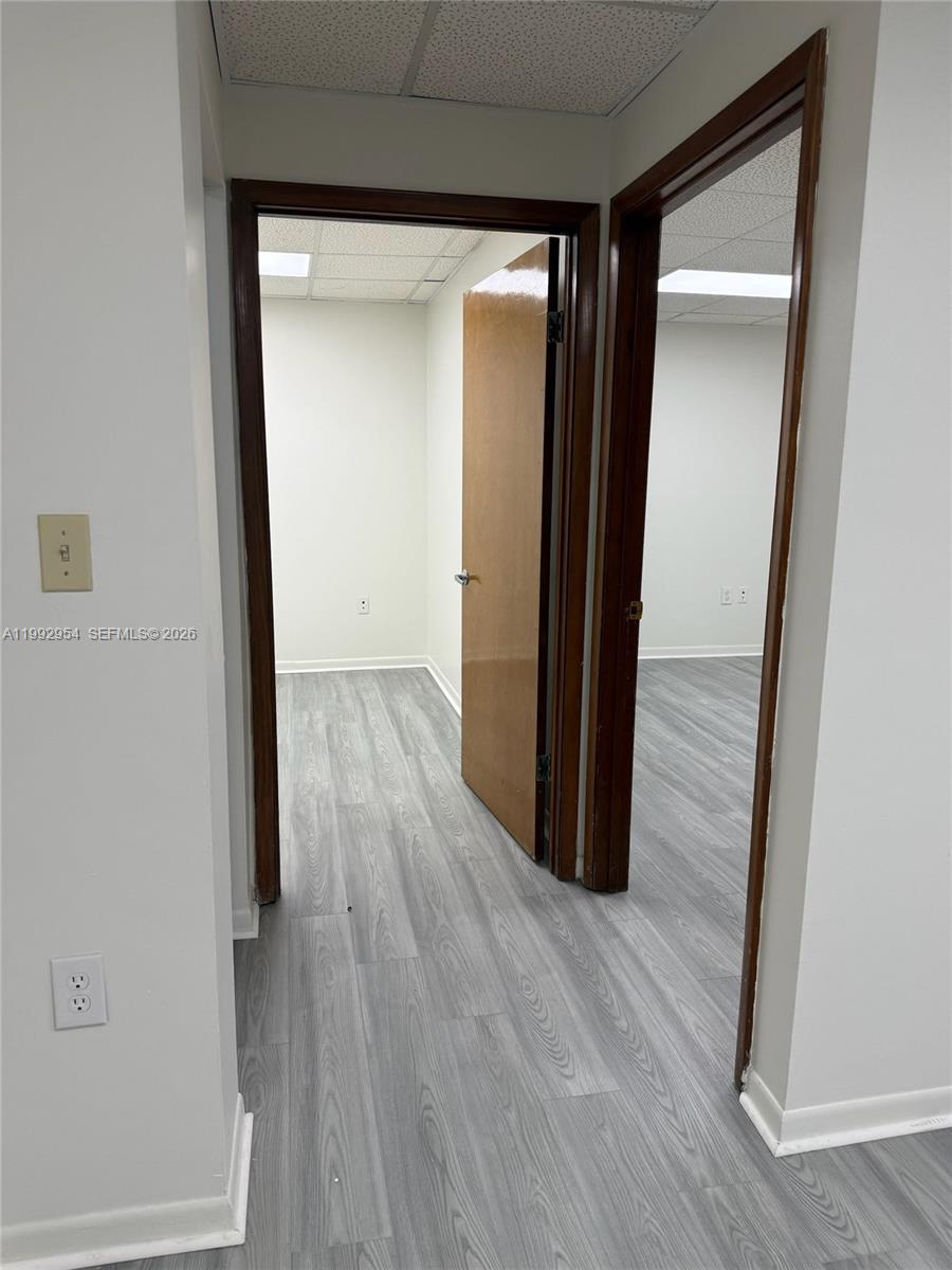   /   sq. ft. $ 2026-04-01 0 Photo