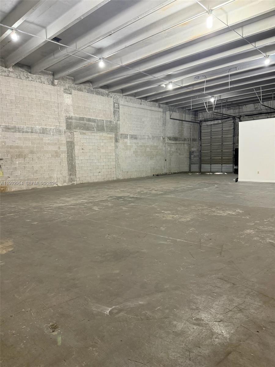   /   sq. ft. $ 2026-04-01 0 Photo