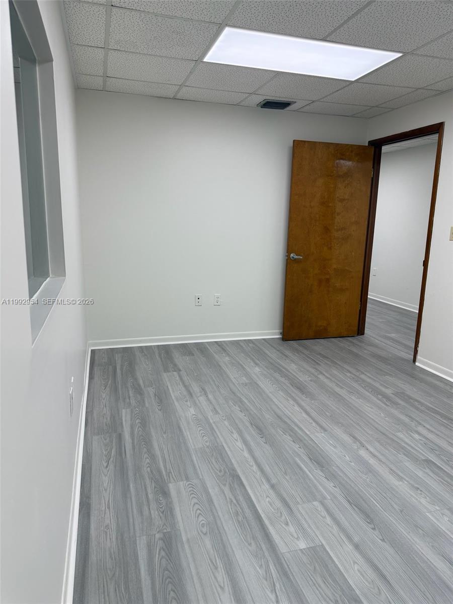   /   sq. ft. $ 2026-04-01 0 Photo