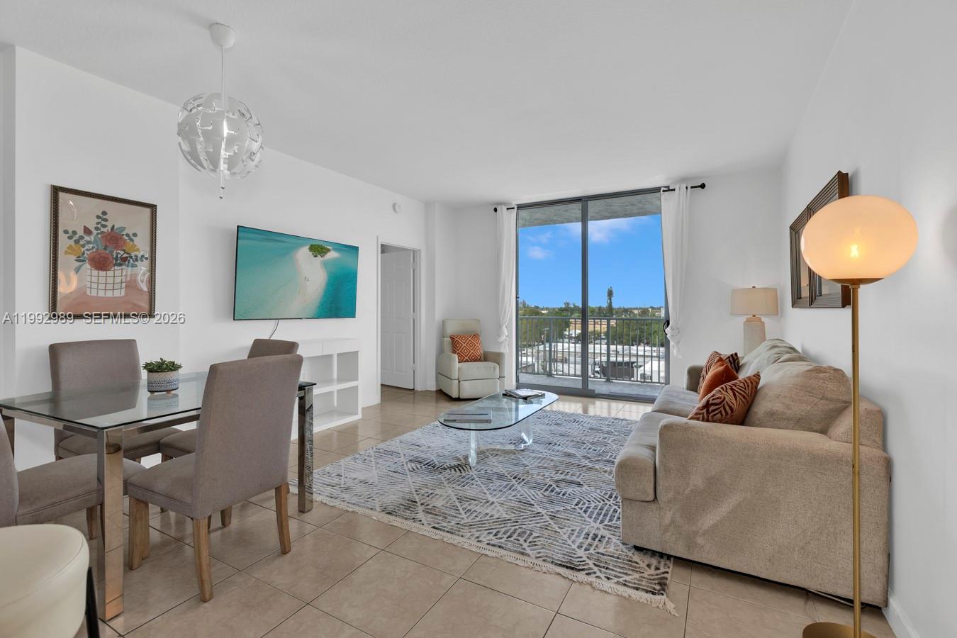 Photo of 140 Dixie Hwy  #403, Hollywood, Florida, 33020 - 
