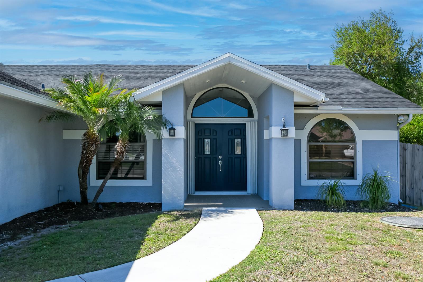 471 3 / 2 1834 sq. ft. $ 2026-06-16 0 foto