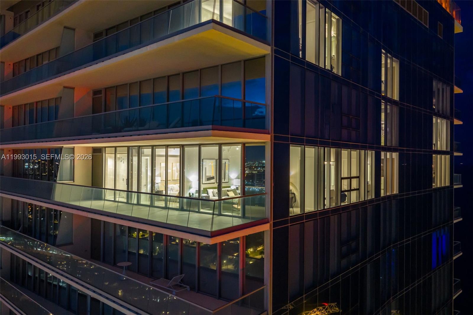 2504 4 / 6 3252 sq. ft. $ 2026-04-01 0 Photo