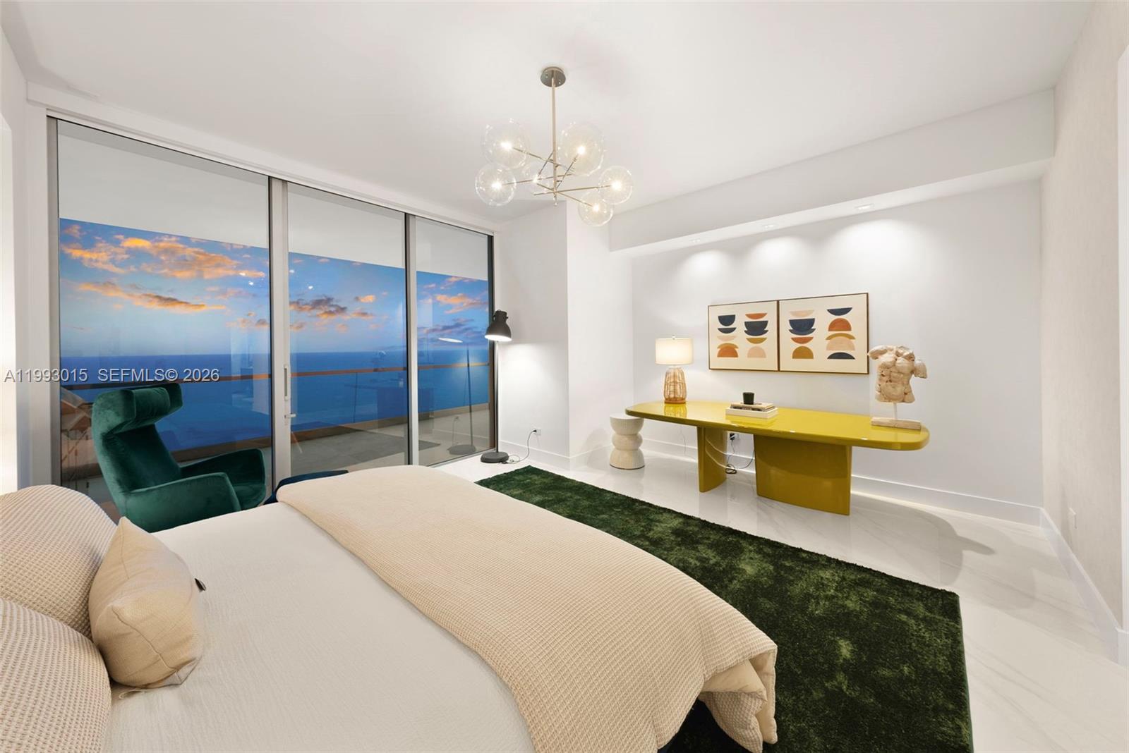 2504 4 / 6 3252 sq. ft. $ 2026-04-01 0 Photo