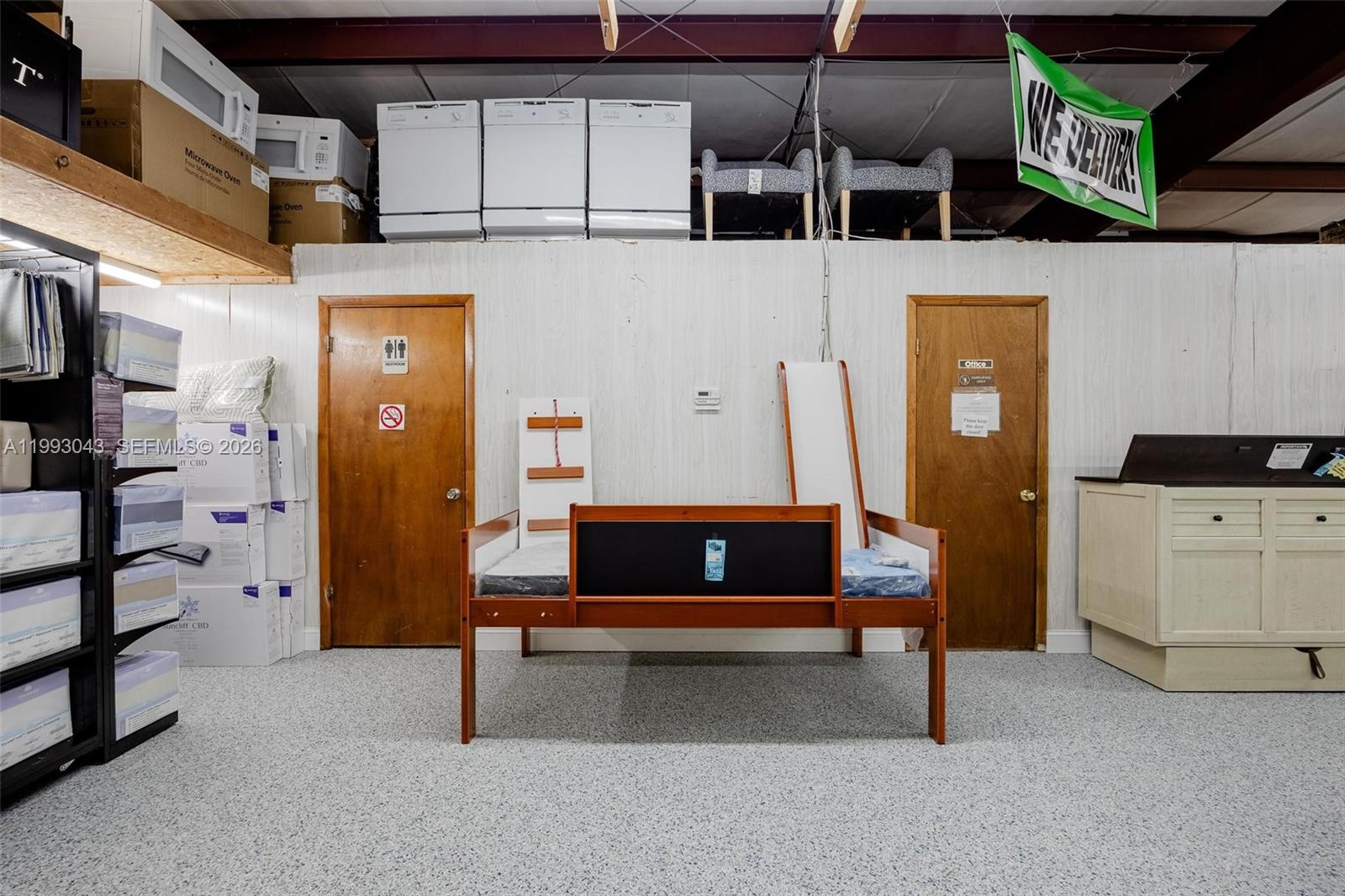   /   sq. ft. $ 2026-04-01 0 Photo
