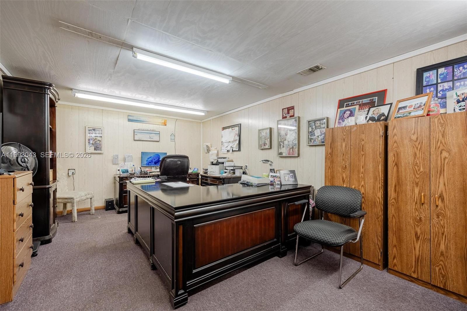   /   sq. ft. $ 2026-04-01 0 Photo