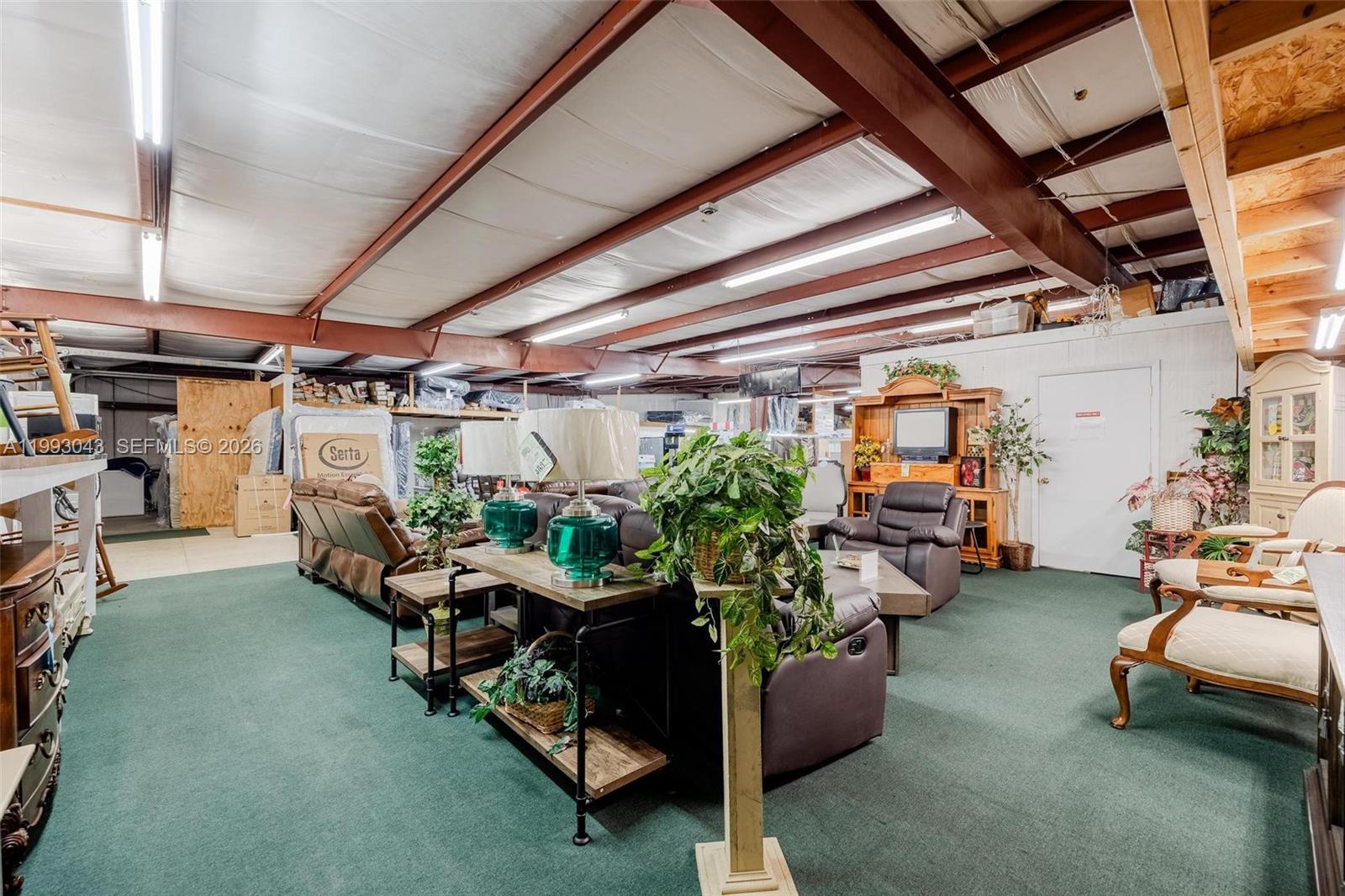   /   sq. ft. $ 2026-04-01 0 Photo