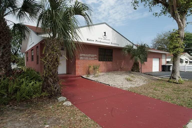   / 0  sq. ft. $ 2026-06-15 0 foto