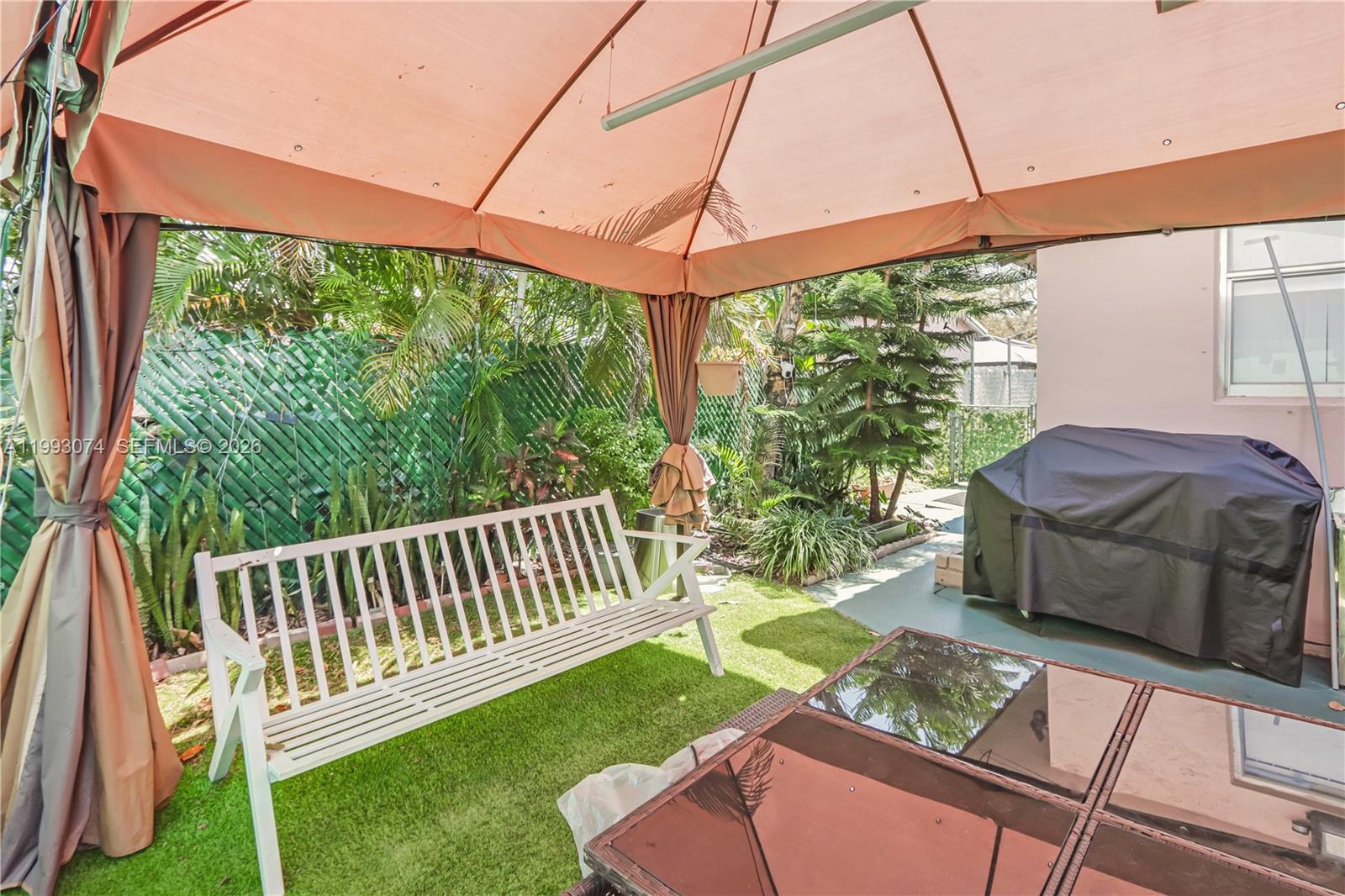   /  1970 sq. ft. $ 2026-04-01 0 Photo