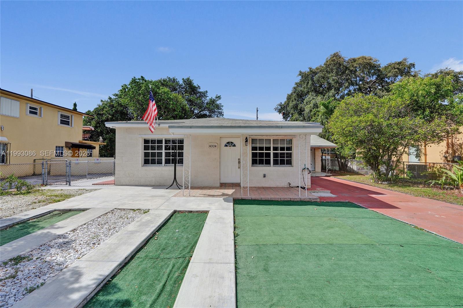   /  1959 sq. ft. $ 2026-04-24 0 Photo