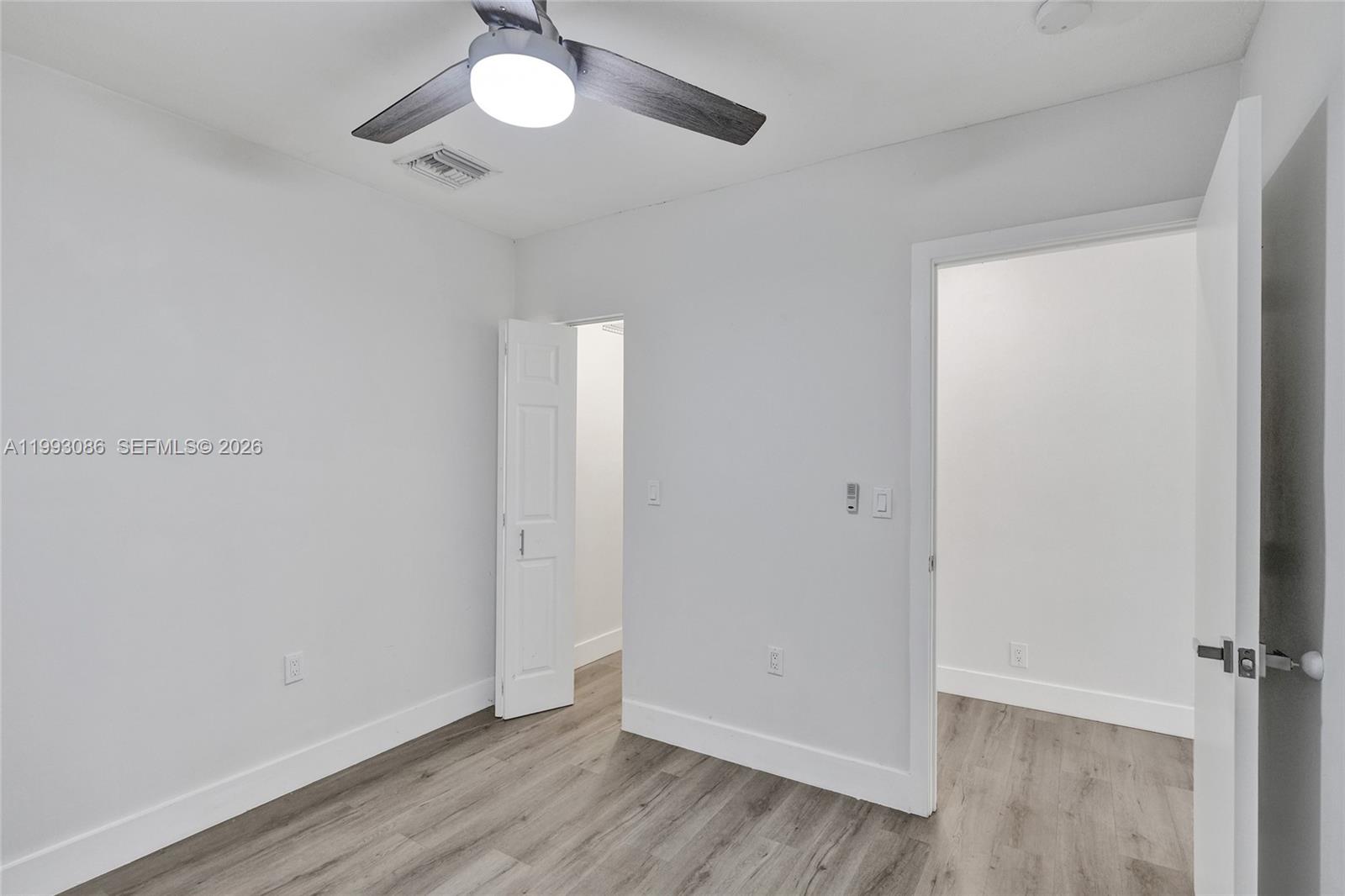   /  1959 sq. ft. $ 2026-04-24 0 Photo