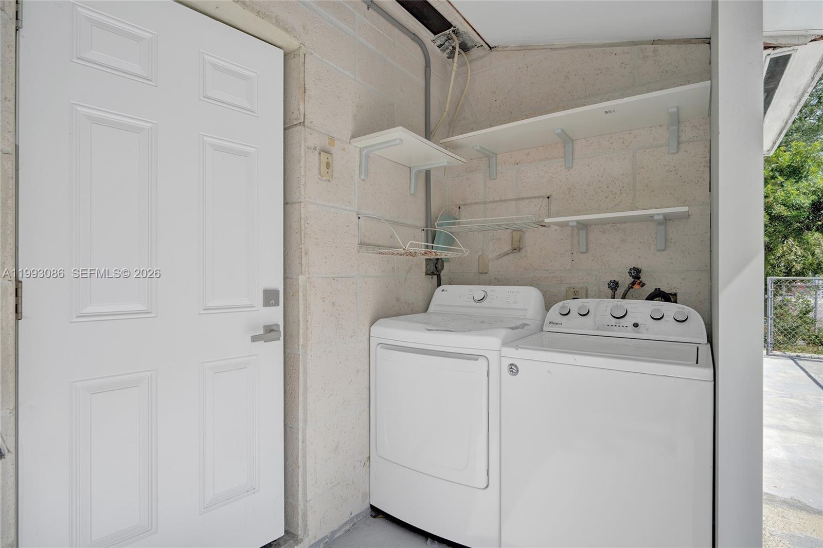   /  1959 sq. ft. $ 2026-04-24 0 Photo