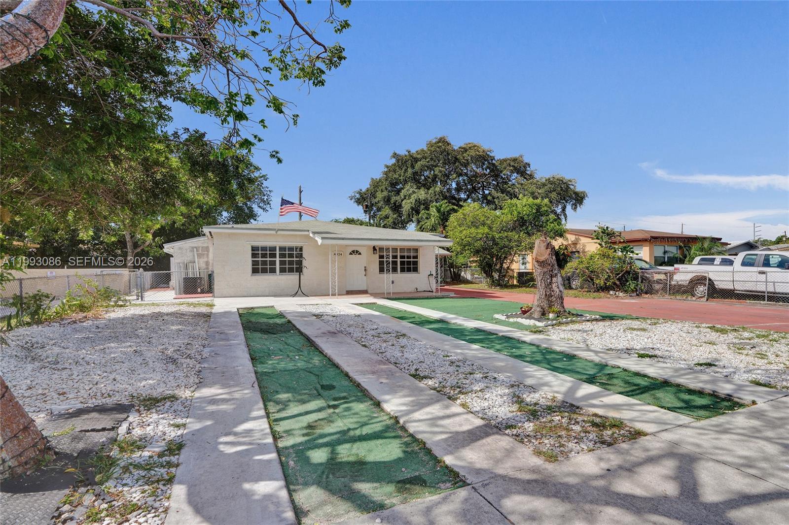   /  1959 sq. ft. $ 2026-04-24 0 Photo