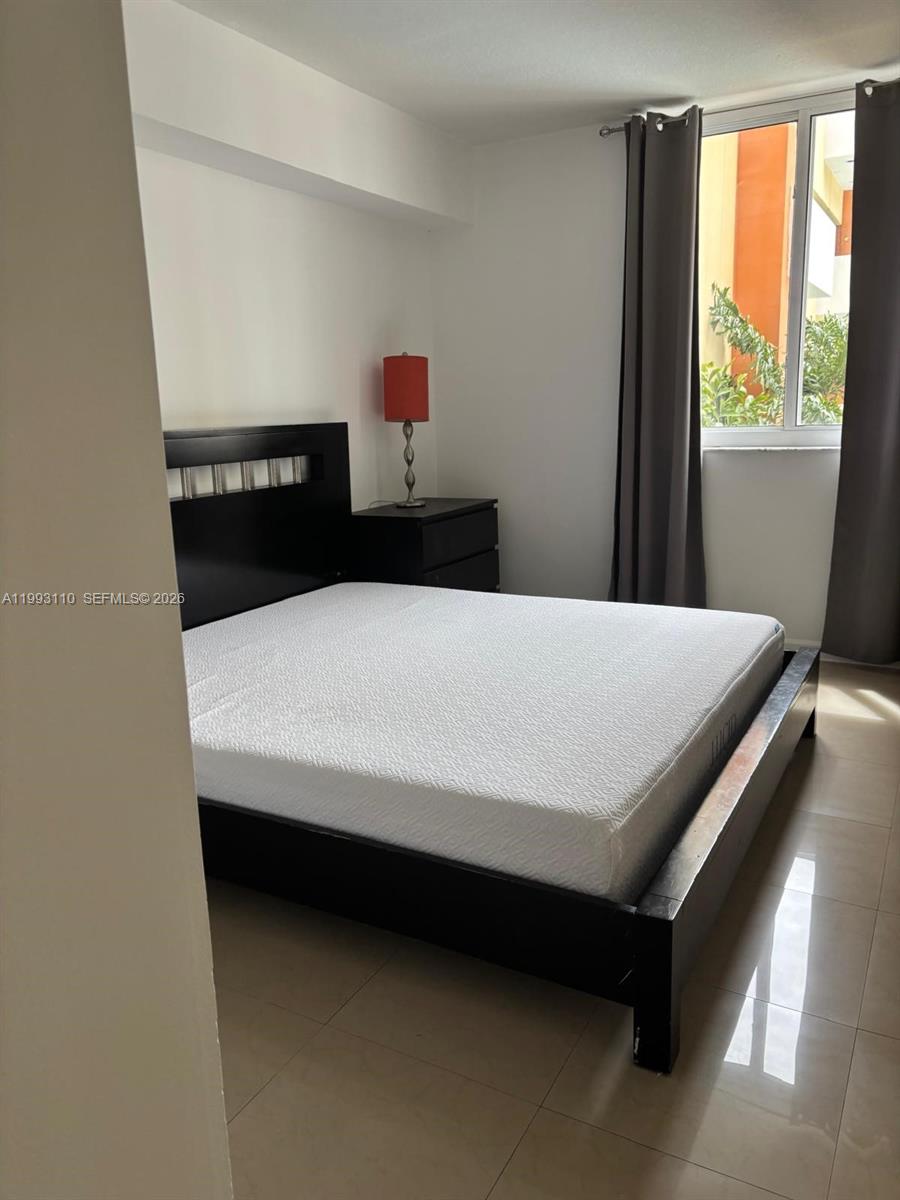 Photo of 2775 187th St  #330, Aventura, Florida, 33180 - 