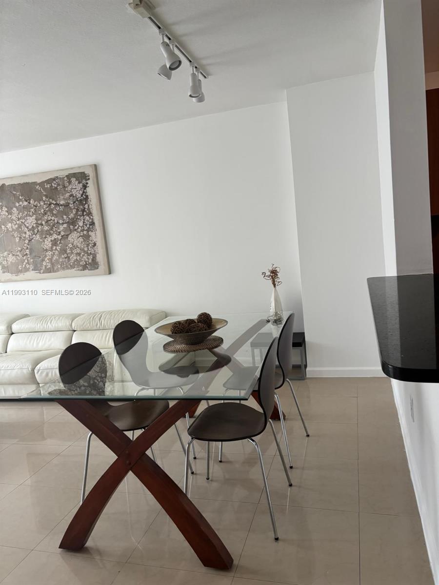 Photo of 2775 187th St  #330, Aventura, Florida, 33180 - 