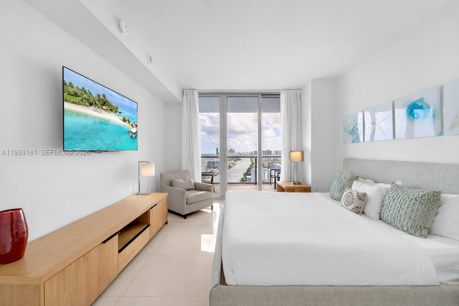 Photo of 2602 Hallandale Beach Blvd  #R2805, Hallandale Beach, Florida, 33009 - 