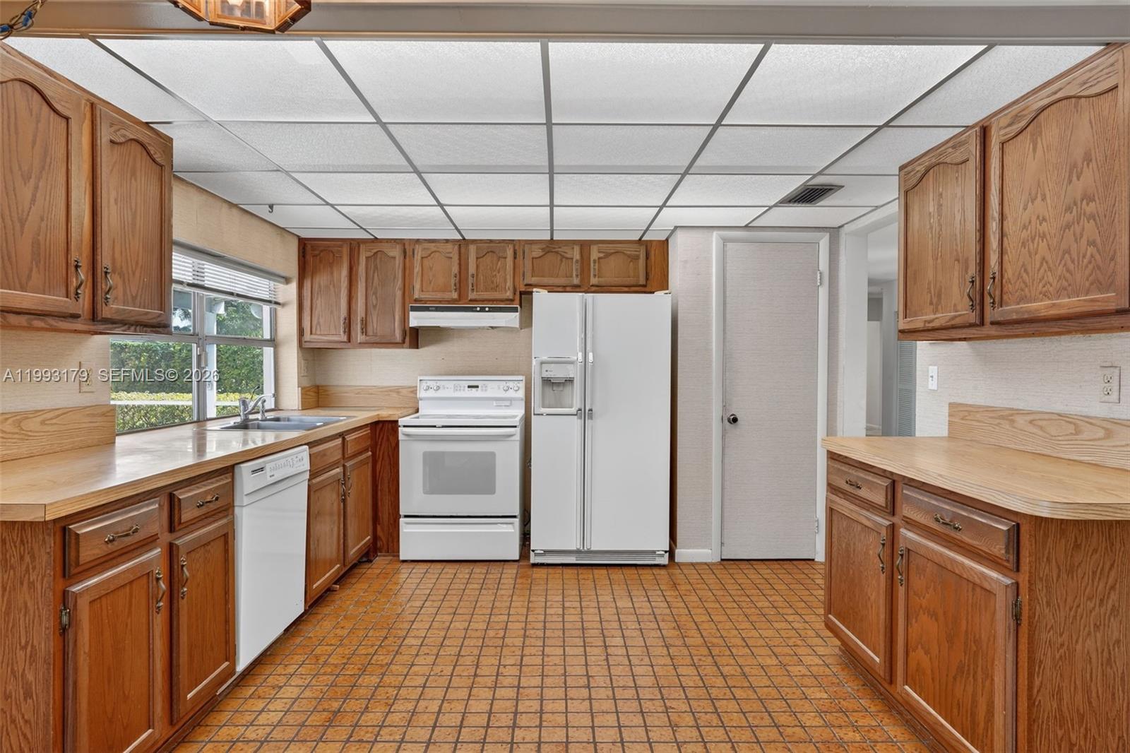 10753 4 / 2 2179 sq. ft. $ 2026-04-01 0 Photo