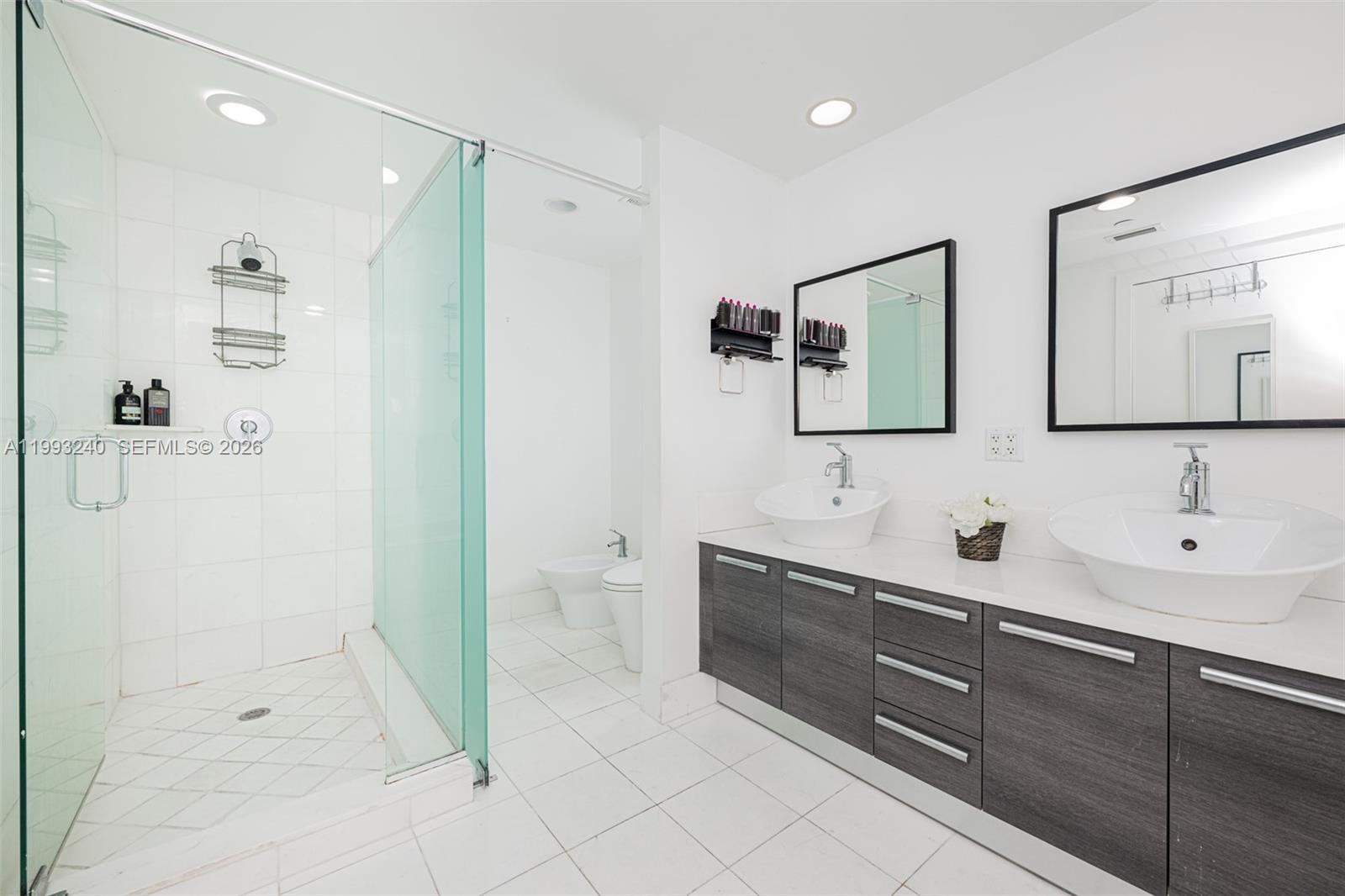 Photo of 2950 188th St  #139, Aventura, Florida, 33180 - 