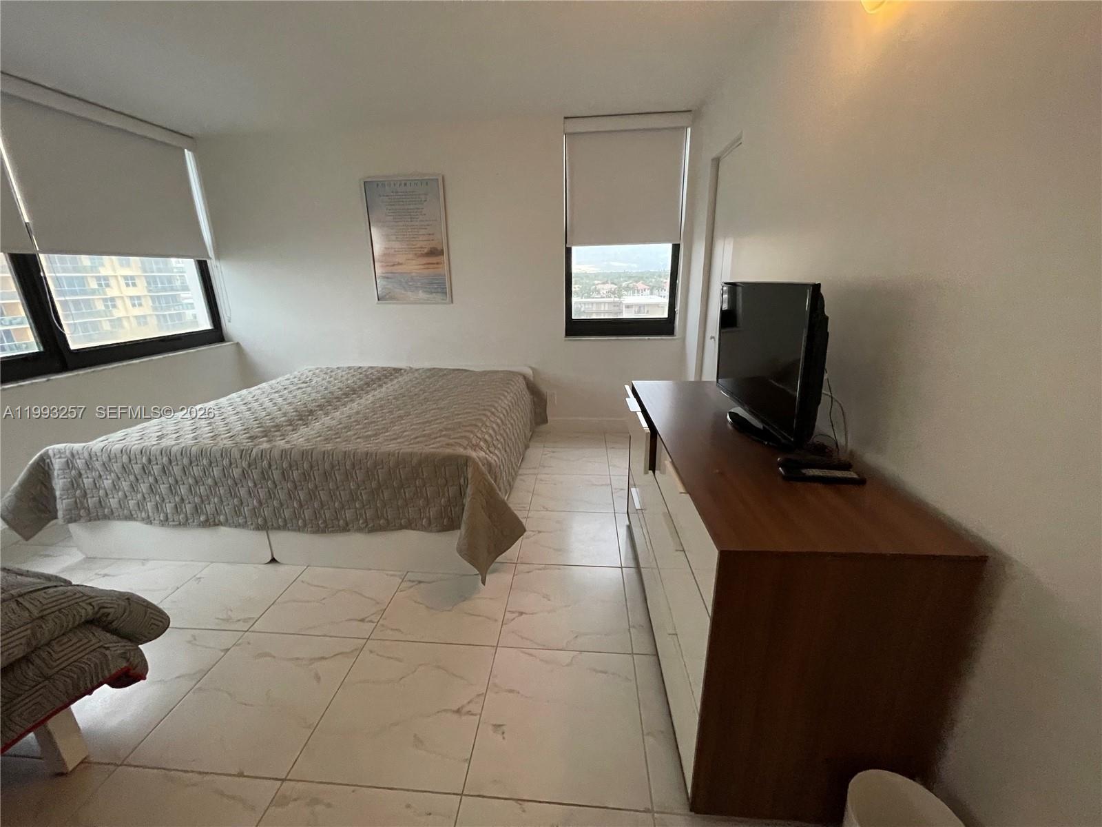 Photo of 2301 Ocean Dr  #607, Hollywood, Florida, 33019 - 