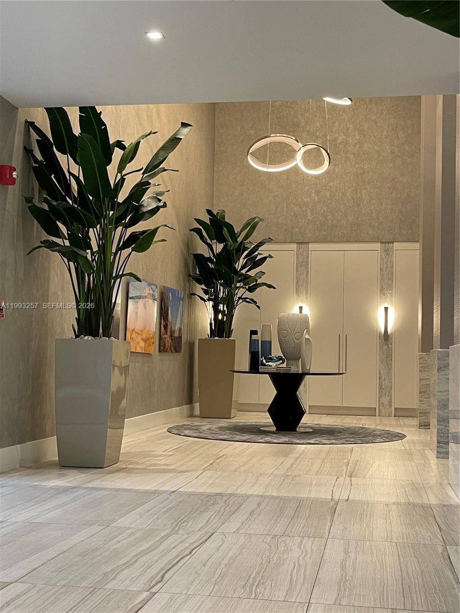 Photo of 2301 Ocean Dr  #607, Hollywood, Florida, 33019 - 