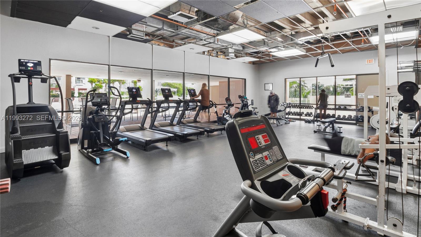 Photo of 20301 Country Club Dr  #526, Aventura, Florida, 33180 - 