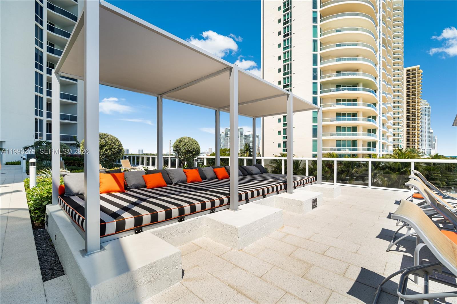 4102 3 / 4 1979 sq. ft. $ 2026-04-01 0 Photo