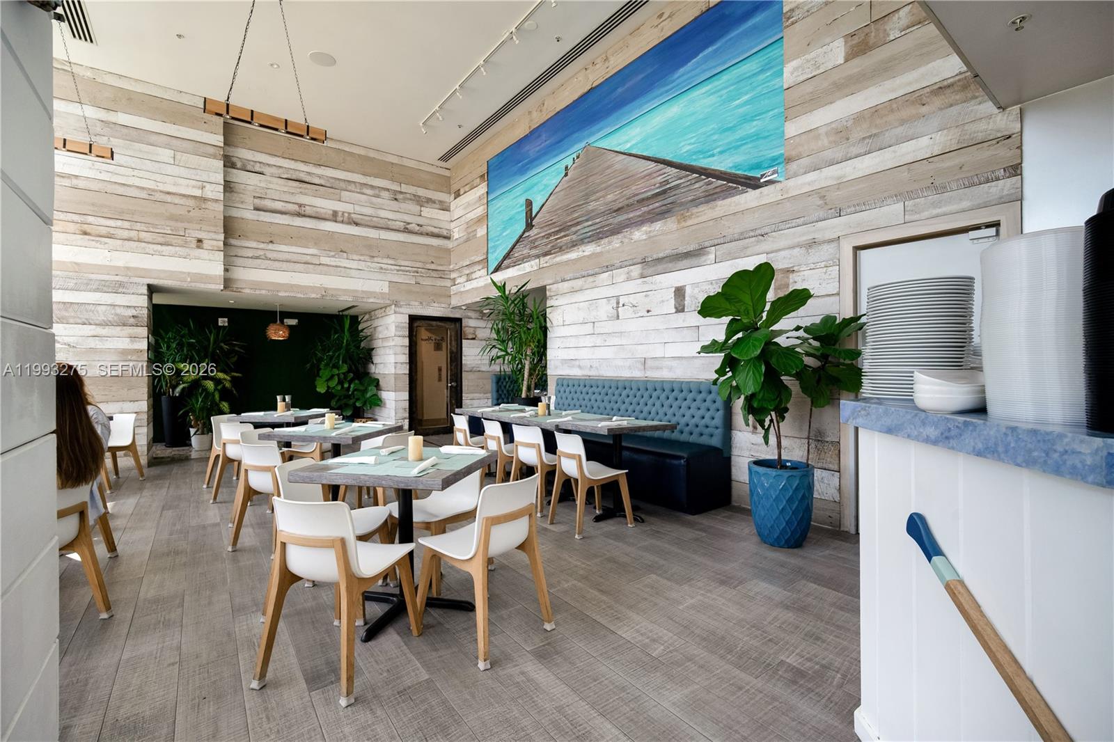 4102 3 / 4 1979 sq. ft. $ 2026-04-01 0 Photo