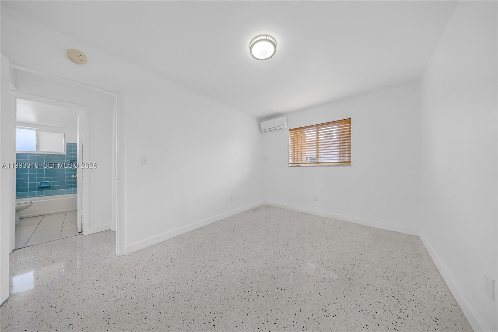   /  3544 sq. ft. $ 2026-04-01 0 Photo