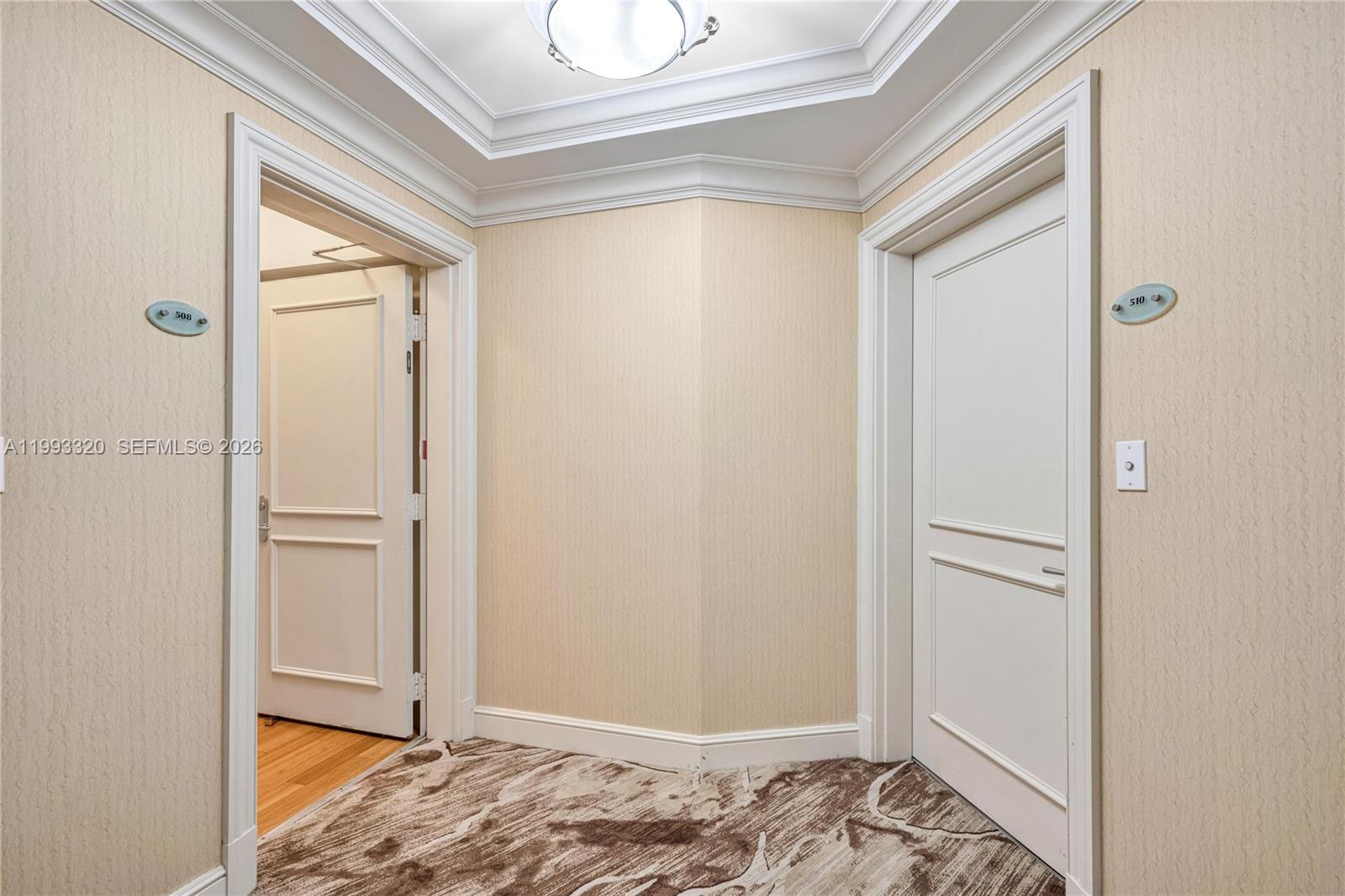 Photo of 20000 Country Club Dr  #508, Aventura, Florida, 33180 - Private corridor