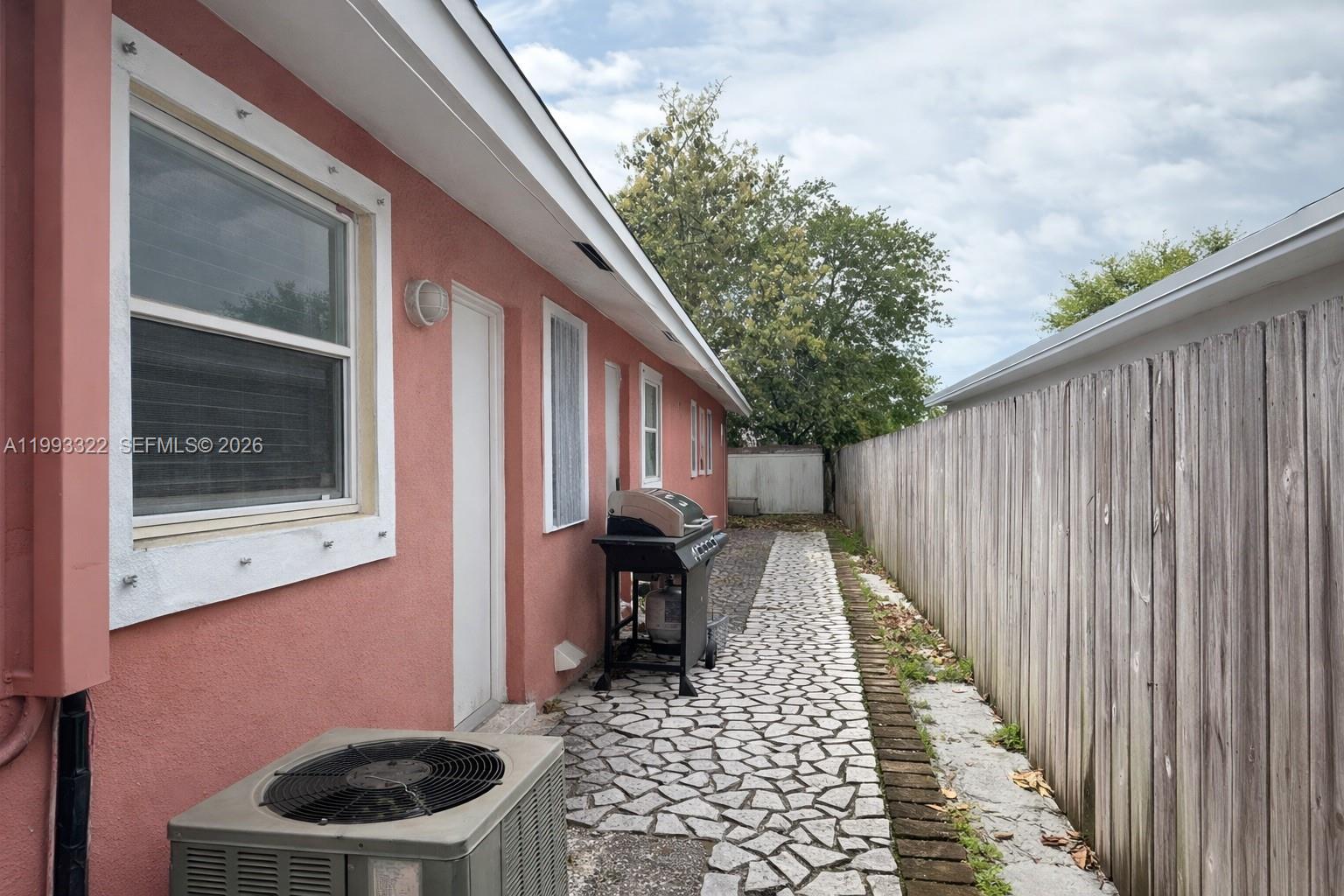   /  1818 sq. ft. $ 2026-04-01 0 Photo