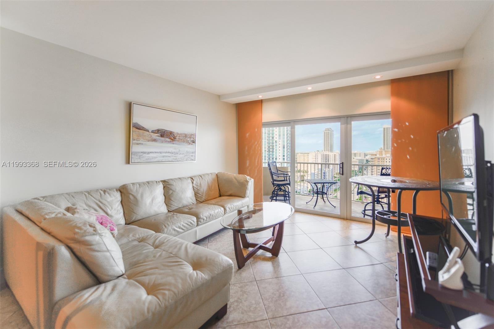 21M 1 / 2 870 sq. ft. $ 2026-04-01 0 Photo