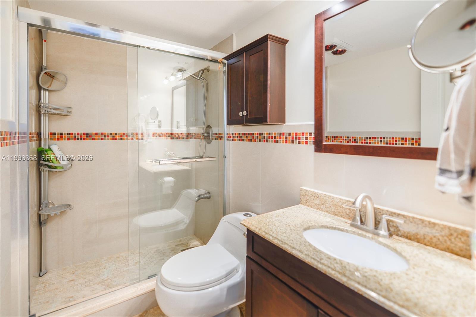 21M 1 / 2 870 sq. ft. $ 2026-04-01 0 Photo