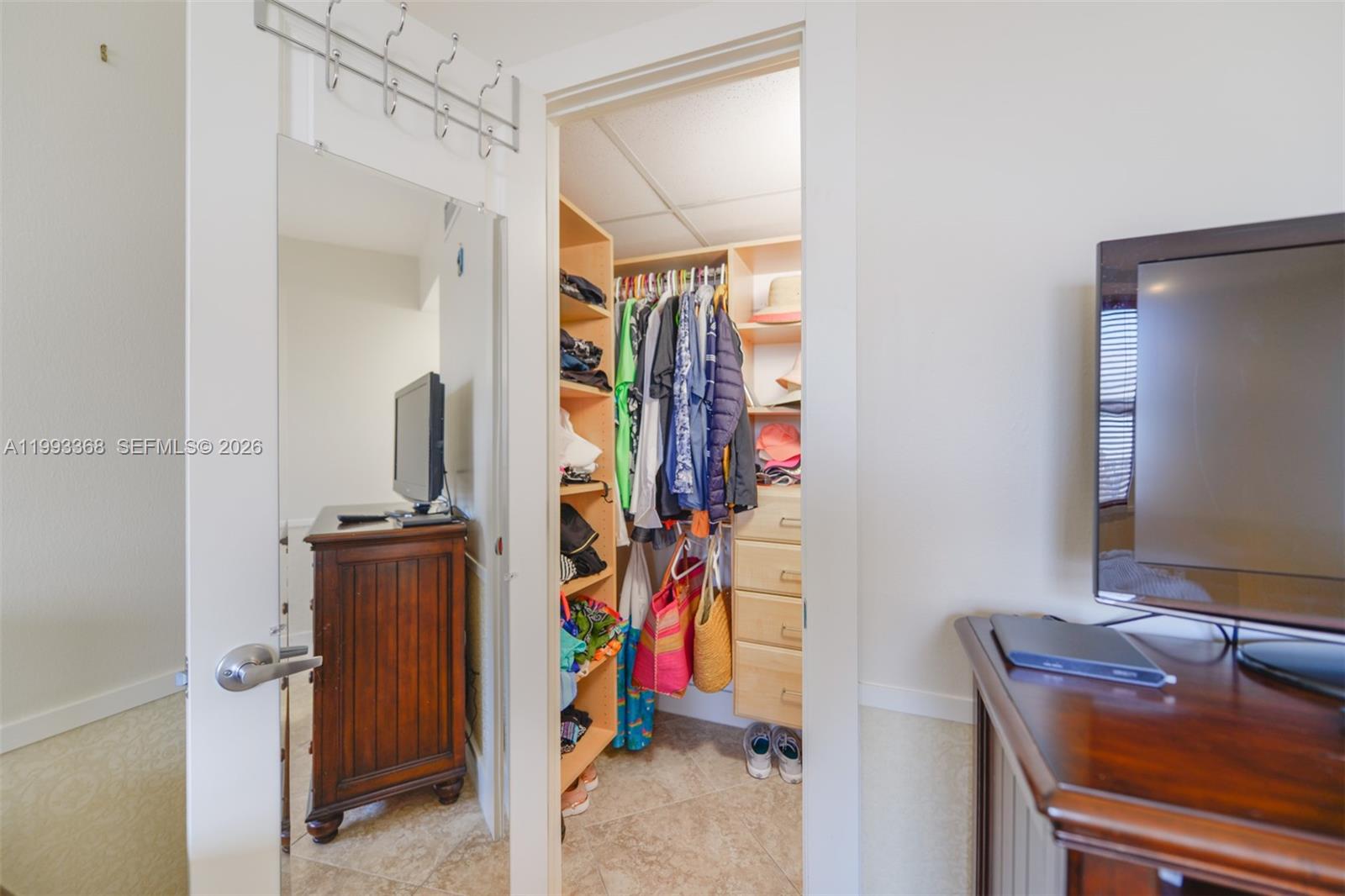 21M 1 / 2 870 sq. ft. $ 2026-04-01 0 Photo