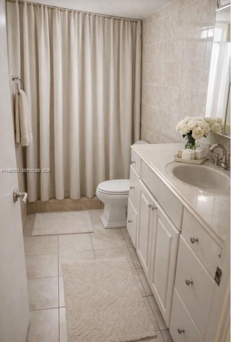 Photo of 2500 Parkview Dr #2206, Hallandale Beach, Florida, 33009 -