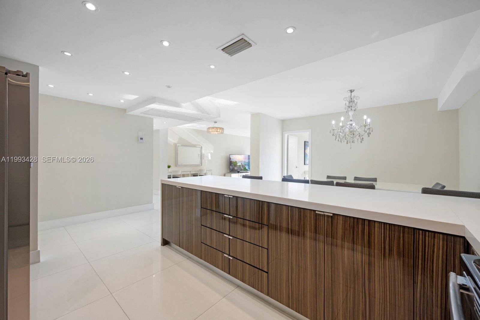 Photo of 19370 Collins Ave #916, Sunny Isles Beach, Florida, 33160 -