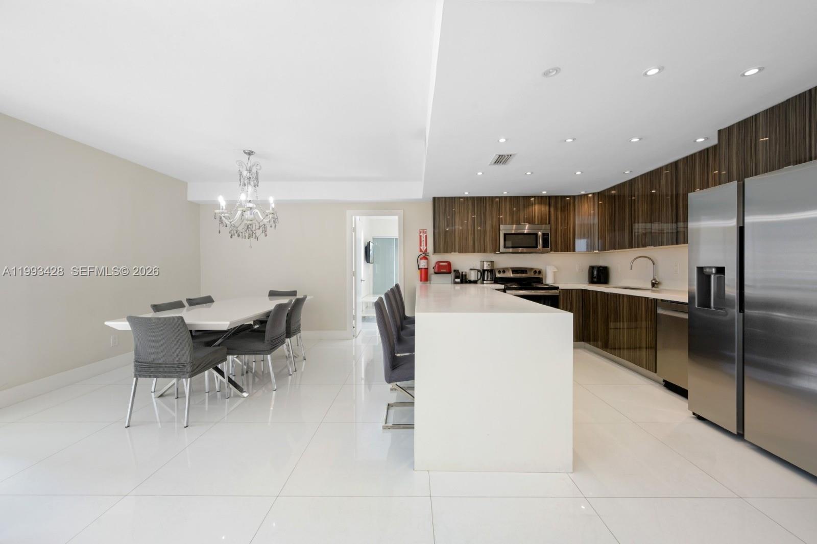 Photo of 19370 Collins Ave #916, Sunny Isles Beach, Florida, 33160 -