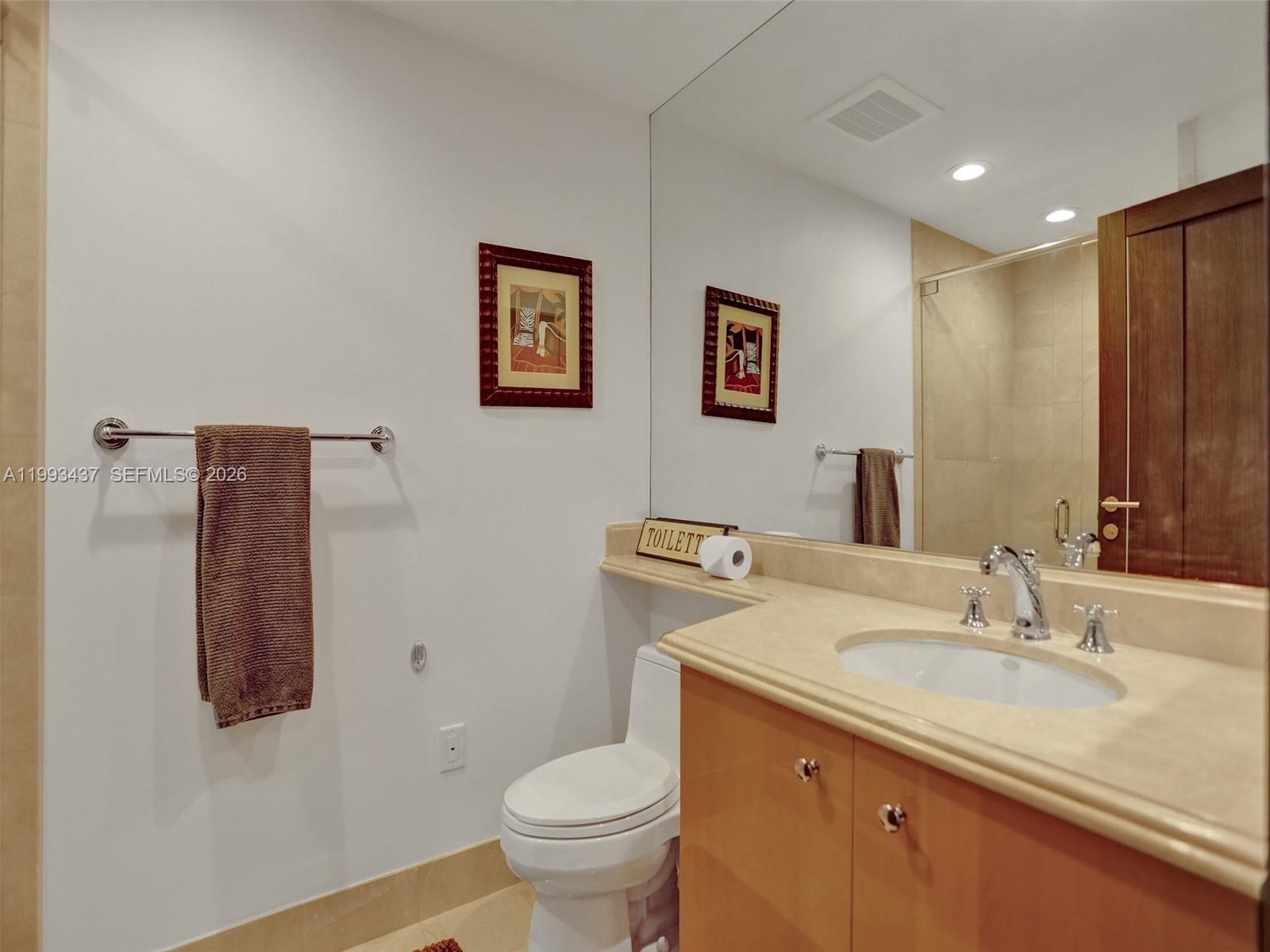 3005 3 / 3 2214 sq. ft. $ 2026-04-21 0 Photo