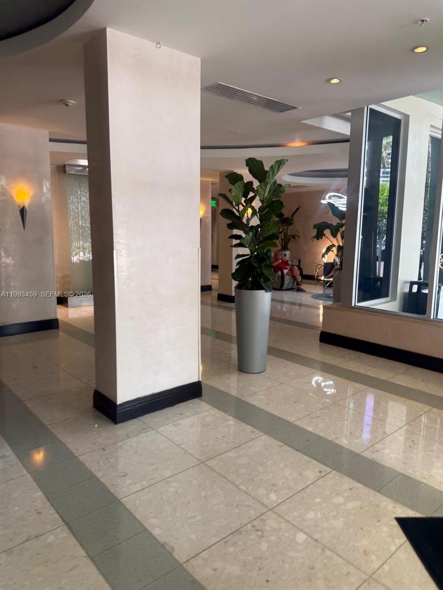 Photo of 3801 Ocean Dr  #4P, Hollywood, Florida, 33019 - 