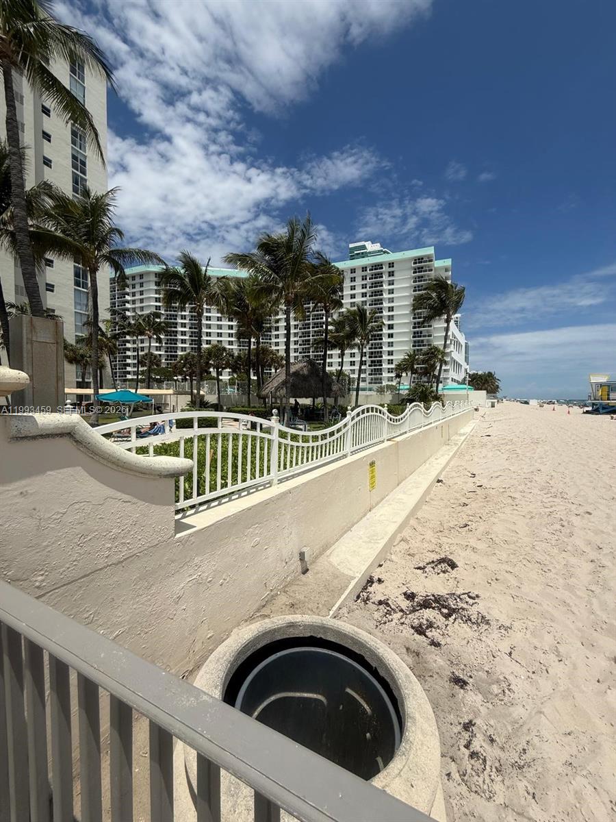 Photo of 3801 Ocean Dr  #4P, Hollywood, Florida, 33019 - 