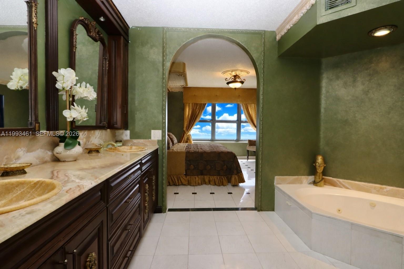 Photo of 3530 Mystic Pointe Dr  #2915, Aventura, Florida, 33180 - 