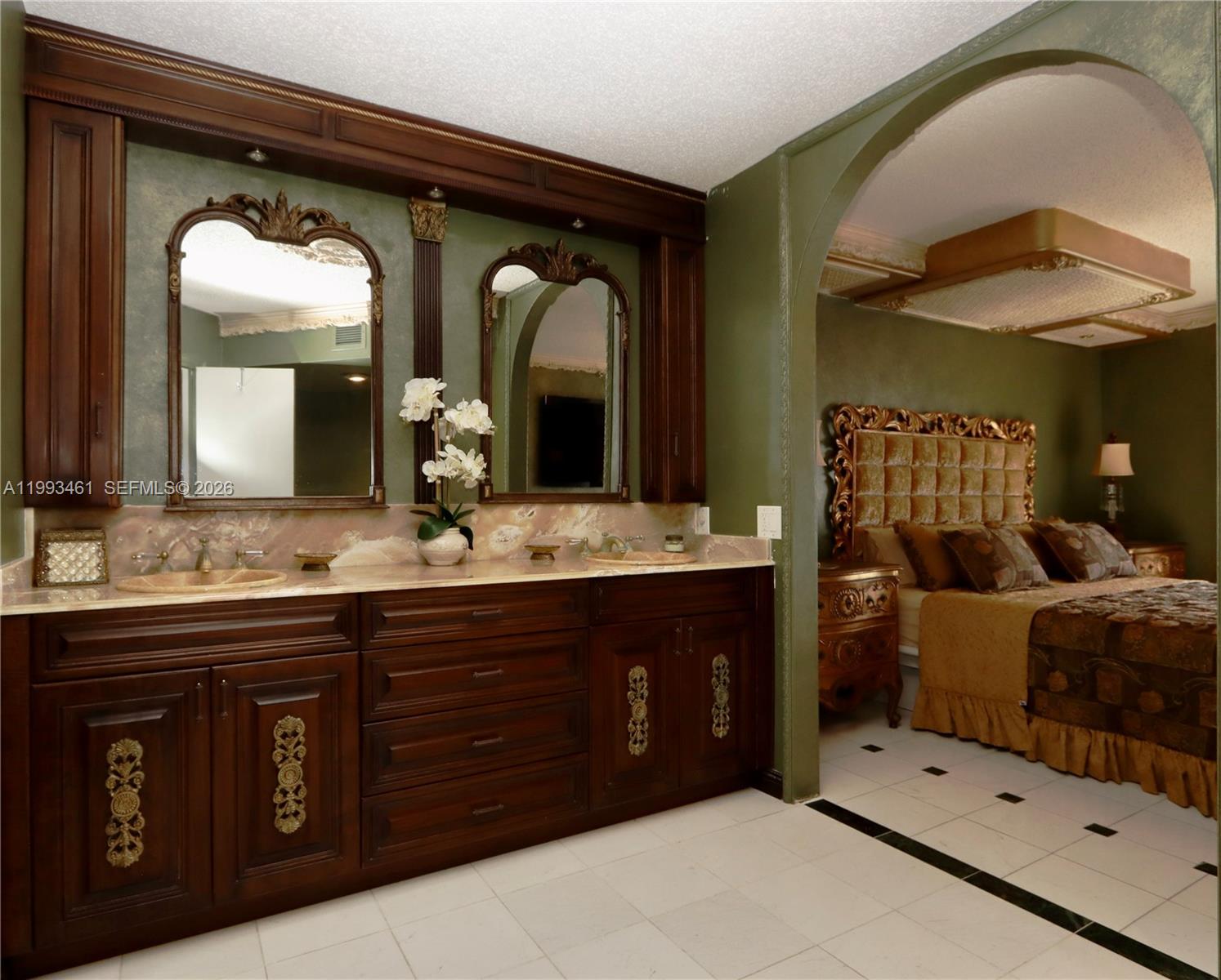 Photo of 3530 Mystic Pointe Dr  #2915, Aventura, Florida, 33180 - 