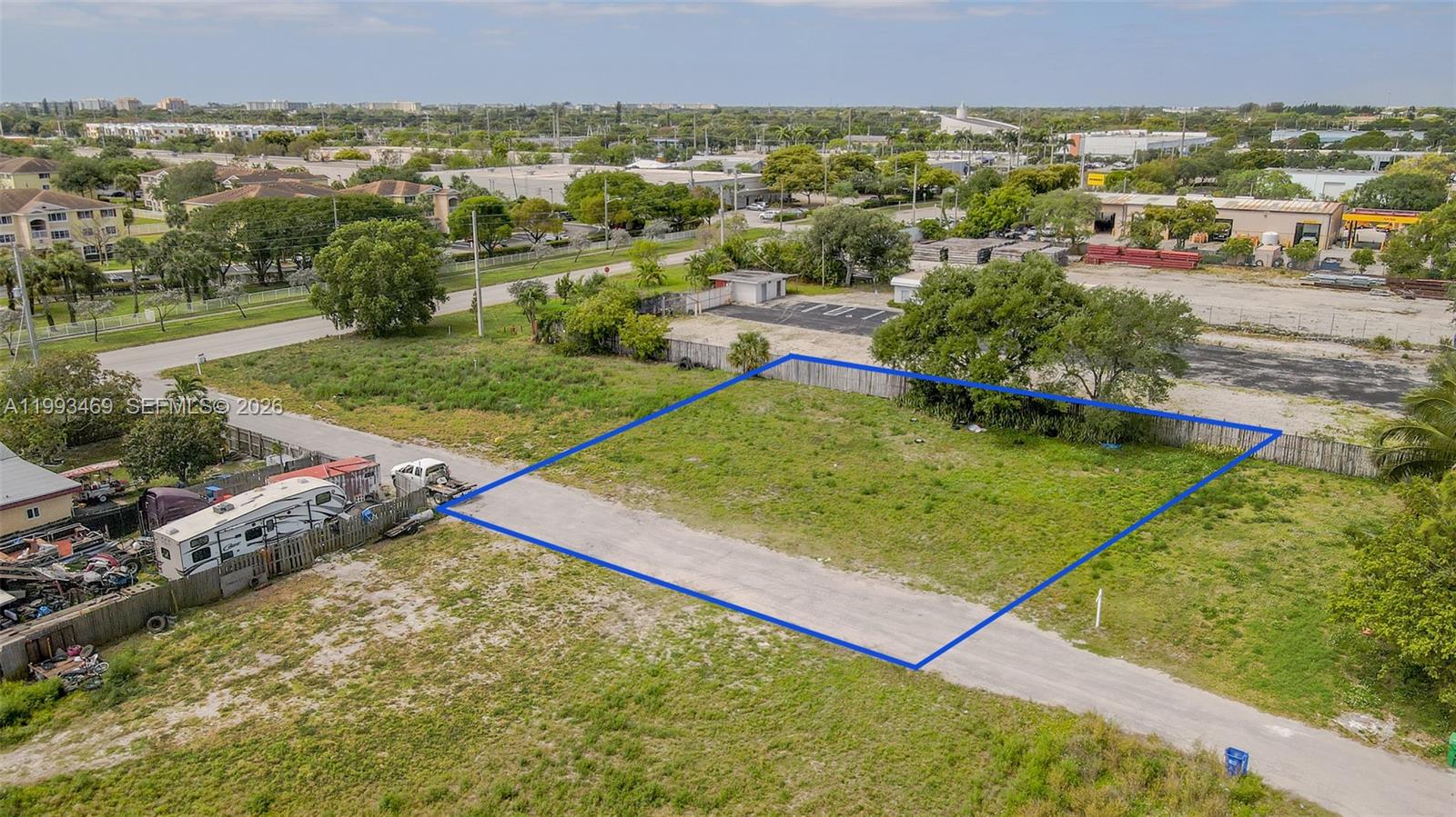   /   sq. ft. $ 2026-04-01 0 Photo